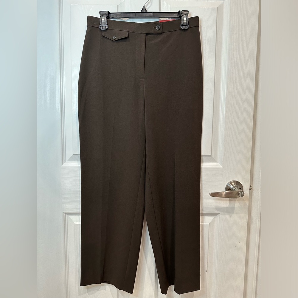 NWT Brown Dress Pants Size 8 Short. New. Excellent Condition. M Collection